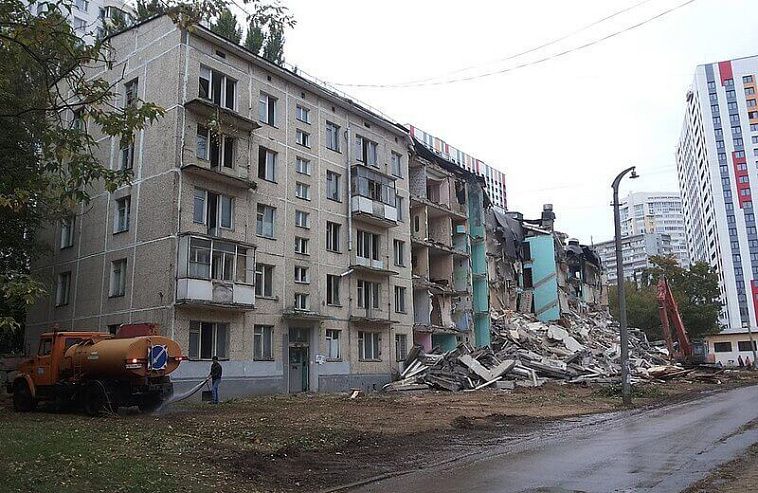 Реновация в законе. Проект «всероссийской реновации» завис в Госдуме