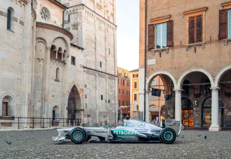 Первый болид Льюиса Хэмилтона продан на аукционе Sotheby’s за $18,8 млн