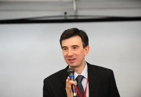 Сергей Ануфриев: «Советовать людям прививаться от ковида на данном этапе неэтично»