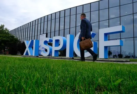 ПМГФ-2022 стартовал в "Экспофоруме"