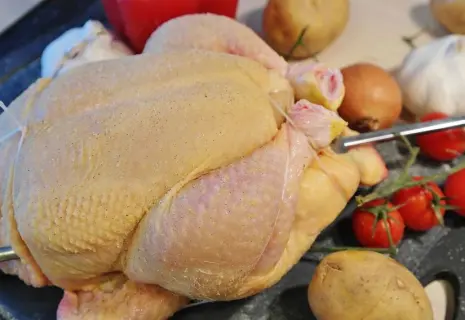 Закат "куриного короля". Имущество Юрия Трусова пустили с молотка