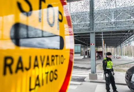 Погранпереходный период. Финляндия закрывает границу