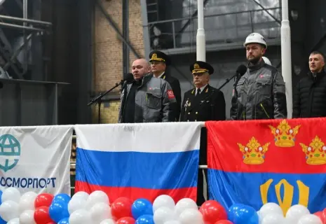 Ледокол на двоих. "Росморпорт" отдает важный контракт Выборгскому судостроительному заводу