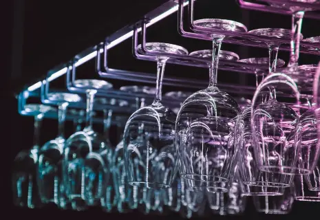 Большой брат смотрит в рот