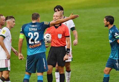 Красная карточка. Может ли Дзюба отстоять свои права в суде