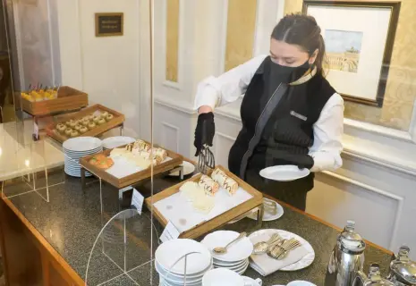 Операция «Кодирование». Как превратить ресторан в антиковидное заведение