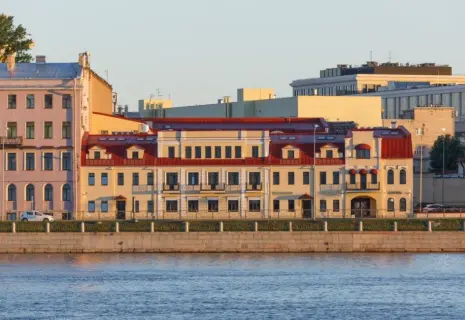 Хозяин для "Багратиона". В историческом центре Петербурга продается гостиница