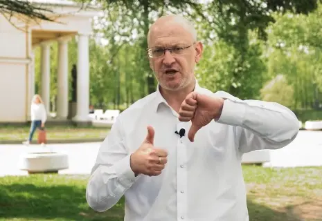 Максим Резник (иноагент): "Вокруг страхов сейчас вся наша жизнь уже строится"