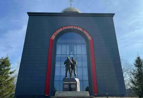 В Краснодарском крае появился памятник погибшим руководителям спецназа «Вагнер»