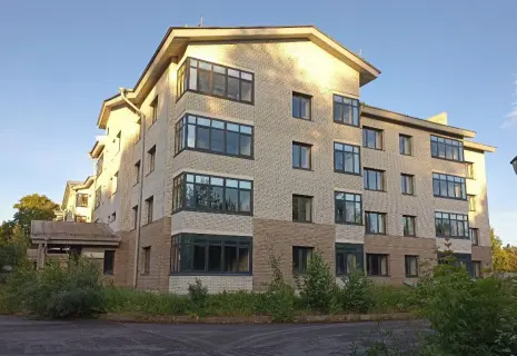 Курорт на месте общежития. Продано имущество Минобороны в Стрельне