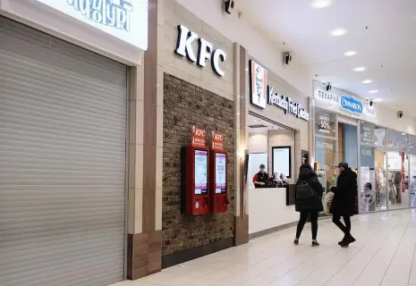 Сезам, откройся! Фудкорты Петербурга на низком старте