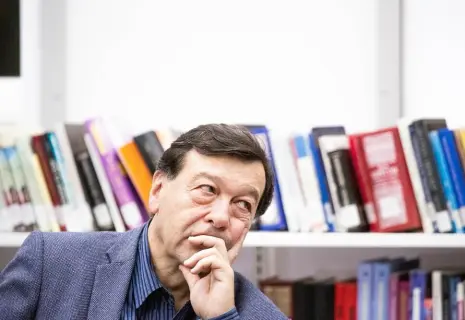 Евгений Гонтмахер: "Что-то с точки зрения смены власти, лиц, самой системы в России может начаться только сверху"