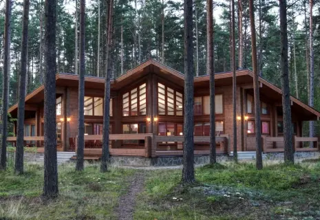 Один дома. Игроки загородного домостроения меняют владельцев