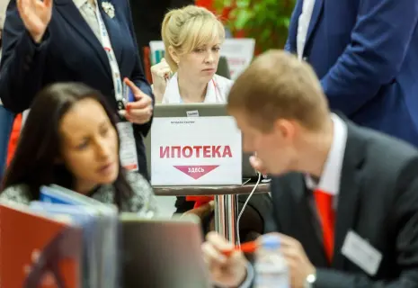 Давай сделаем это по-быстрому. На ипотечном рынке настало время стремительных сделок из-за роста цен