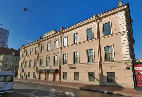 "Ростех" выйдет из офиса. Госкорпорация продает здание в Петербурге