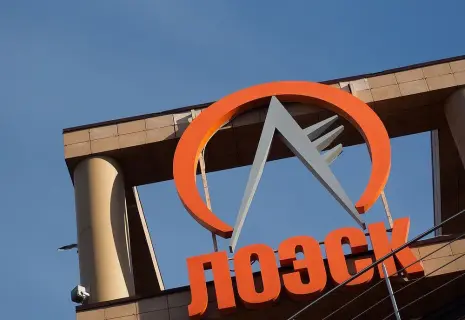 "Росток" раздора. Миллиардер Трабер оспаривает в суде сделки с сыном экс-губернатора Ленобласти