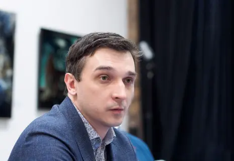 «Зайти, так сказать, с разных сторон»