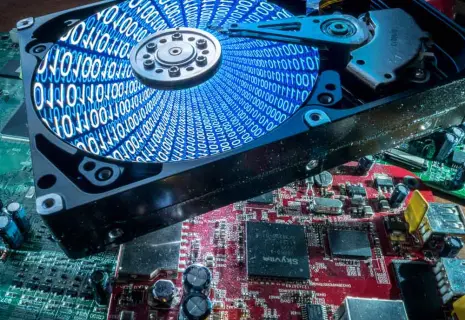 "Озеро данных". Зачем в России собираются слить всю обезличенную информацию в одну базу