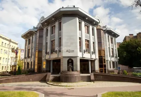 Офис на острове. РАД продаст бывшую штаб-квартиру обанкротившегося «Петротреста»