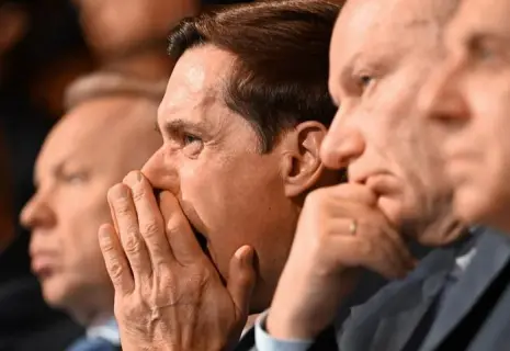 Союз меча и орала. Кремль хочет от крупного бизнеса денег и энтузиазма