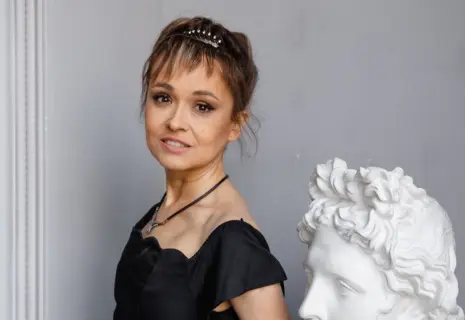 Наталия Белякова: "Петербург — самое простое окно входа в Россию"