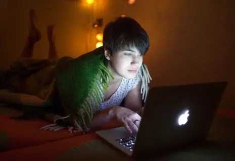 Синдром домашнего офиса. Рынок удалённой работы вырос в 100 раз