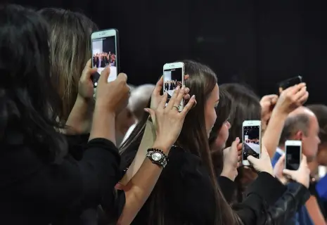 Сталевары против блогеров. Духовные скрепы работают не только в политике