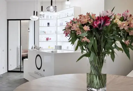 Бюро без бьюти. Известный салон красоты в Петербурге меняет владельца