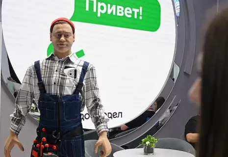 Ума палата и ловкость рук: роботы становятся похожи на людей