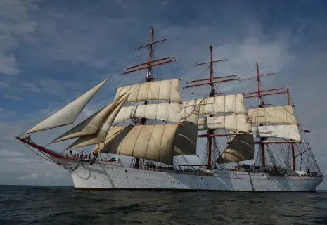 Парусник «Седов» вернулся в Кронштадт и готовится к ремонту стоимостью  100 млн рублей