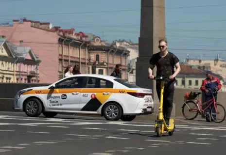 В конце октября в Петербурге подорожает такси