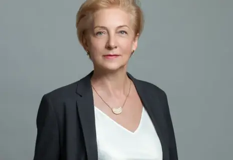 Депутатом ЗАКСа вместо ушедшего Бориса Вишневского* стала Ольга Штанникова