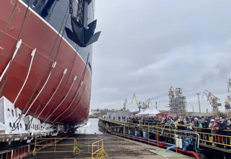 «Адмиралтейские верфи» спустили на воду траулер «Механик Щербаков»