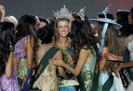 Россиянка вошла в топ-8 конкурса красоты "Мисс Земля"