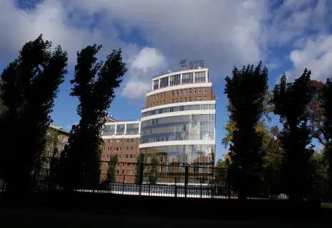 Банк ВТБ продал офисы на Петроградской стороне за 1,1 млрд рублей