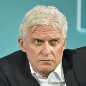 Олег Тиньков