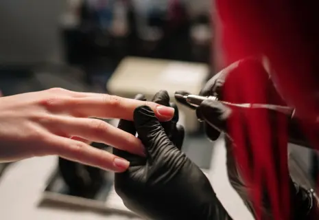 Деньги на кончиках пальцев. Как меняется рынок маникюрных услуг