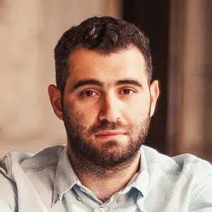 Лев Левиев