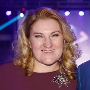 Елена Смотрова