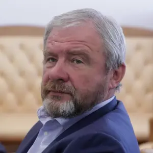 Сергей Петров