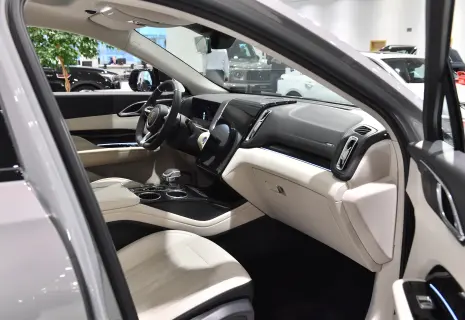 Машины на «Новом проспекте». Самое важное на авторынке Петербурга в декабре