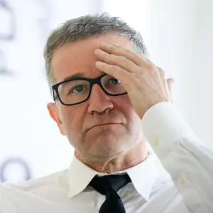 Олег Жеребцов