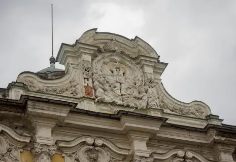 Сложная история. В чём плюсы реконструкции зданий-памятников