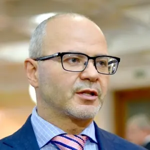 Игорь Снегуров