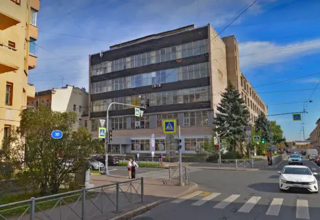 «Страна» против «Калифорнии». Девелопер и рекламщик спорят из-за земли