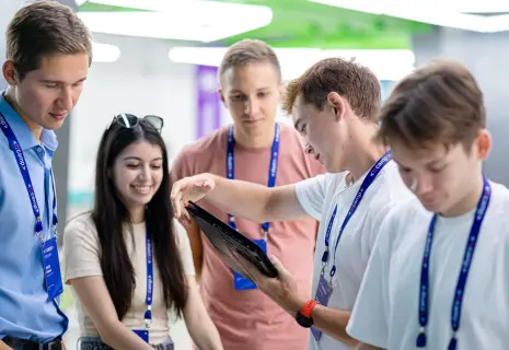 «Газпром нефть» получила больше 400 заявок на IТ-стажировку в компании