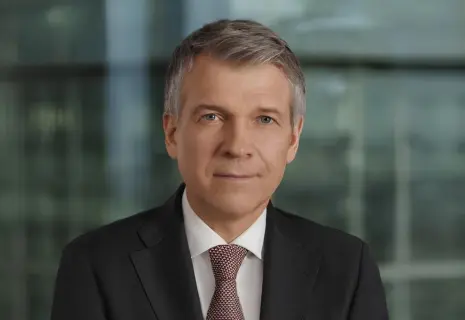 Борис Листов: биография главы Россельхозбанка