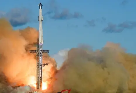 Разработанная для Луны и Марса ракета SpaceX совершила успешный тестовый полет