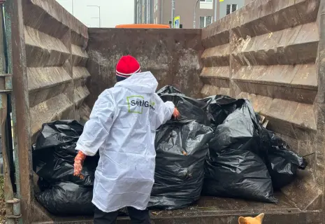 Волонтёры Setl Group провели экосубботник в Московском районе Петербурга