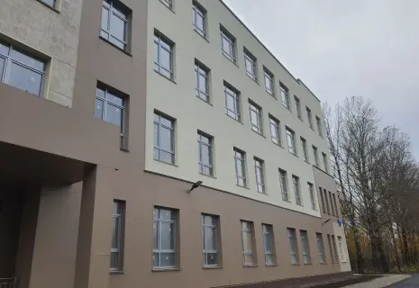 Поликлиника мощностью 420 посещений в смену построена на Дальневосточном проспекте